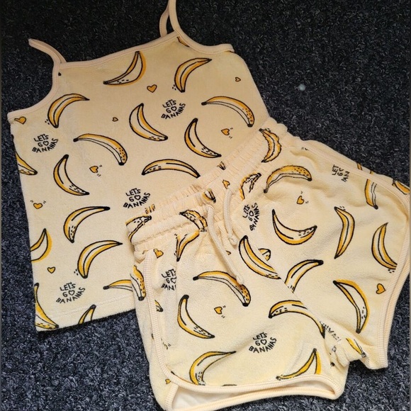 ZARA KIDS Banana Summer Top and Shorts Set 2T-3T - Picture 2 of 2